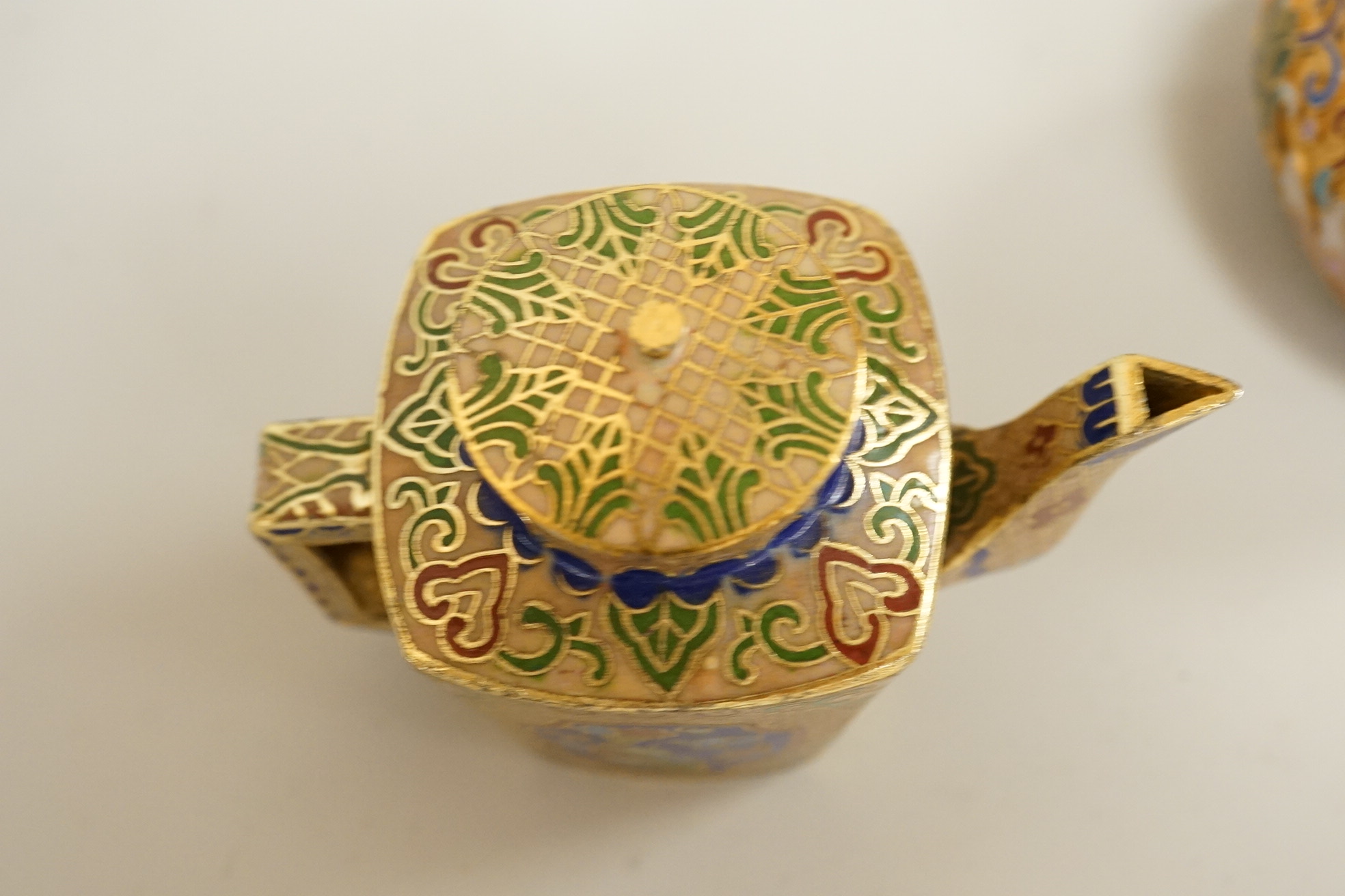 A collection of miniature enamel and cloisonné boxes, eggs and a painted rabbit, etc. (11)